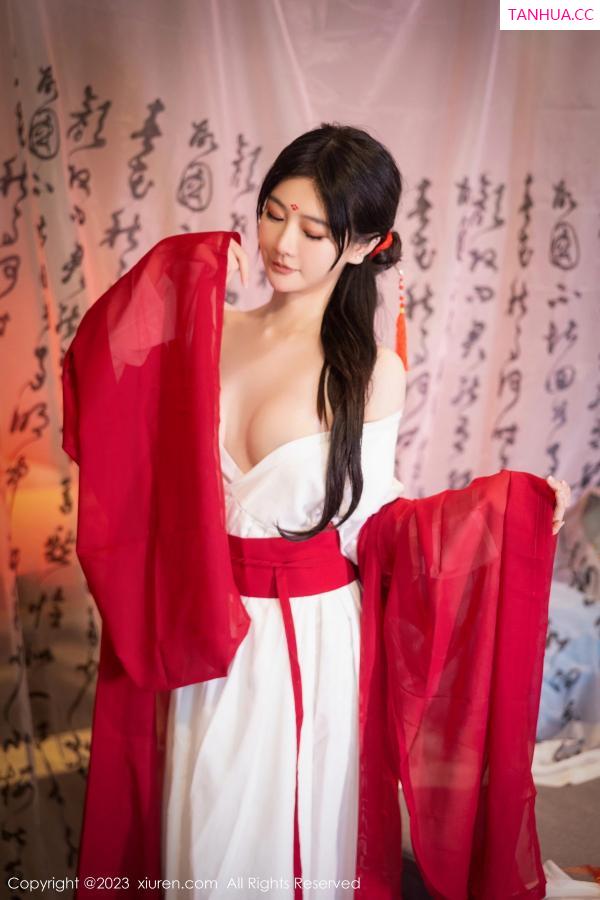   [XiuRen]高清写真图 2023.08.04 No.7192 幼幼 古装美腿第13张图片